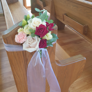 Order online beautiful bridal party flower packages to make your day special